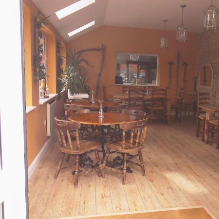 The White Lion At Wicken Bed and Breakfast Milton Keynes Exterior foto
