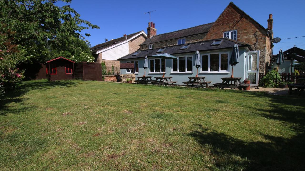 The White Lion At Wicken Bed and Breakfast Milton Keynes Exterior foto